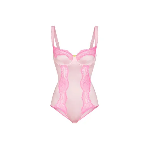 SKIMS Valentine's Day STRETCH SATIN LACE BRIEF BODYSUIT Bodysuits Women's Cherry Blossom/Pink