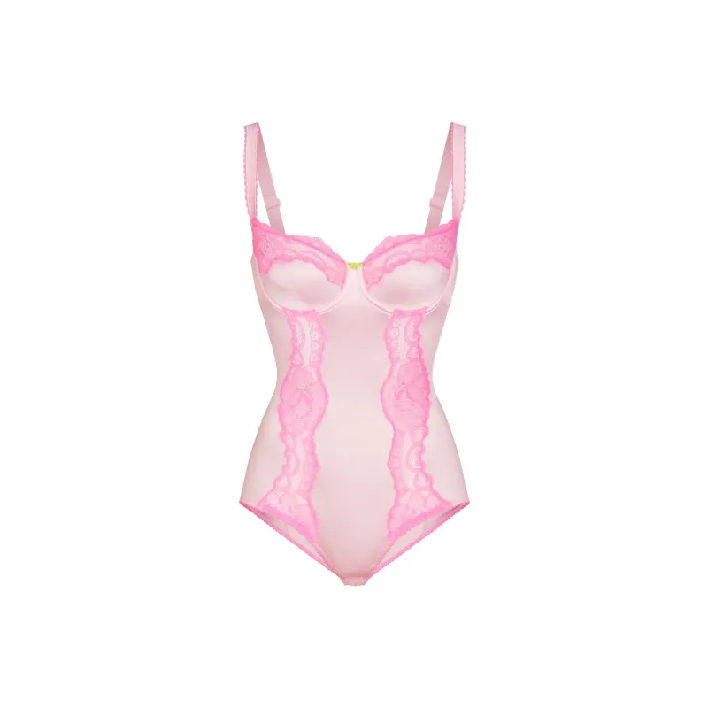 SKIMS Valentine's Day STRETCH SATIN LACE BRIEF BODYSUIT Bodysuits Women's Cherry Blossom/Pink-0