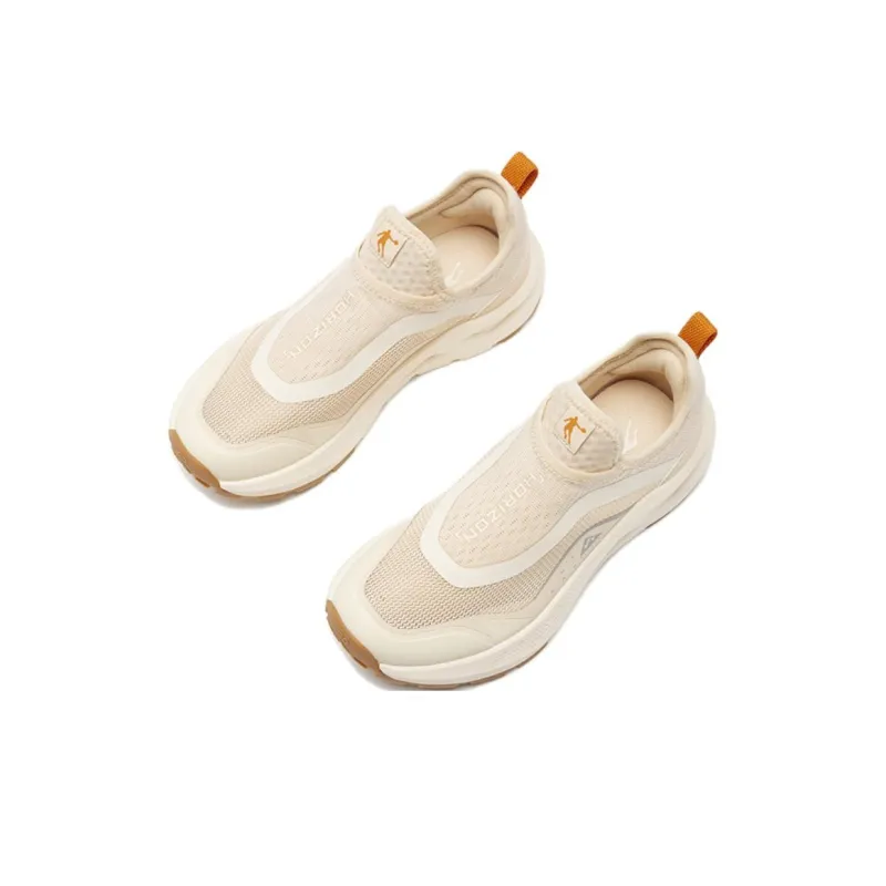QIAODAN Breathable Quick Dry Low Top Trail Running Shoes Women's Beige-2