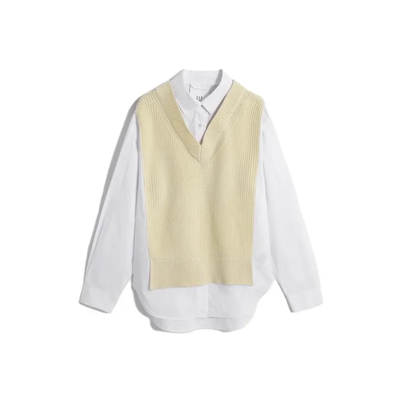 GAP Shirts Women's-0