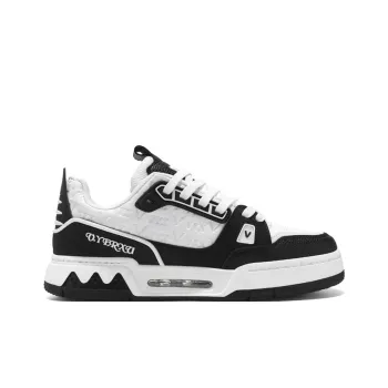 V.YERXU Versatile Casual Black White Anti Slip Wear Resistant Low Top Skateboard Shoes Unisex