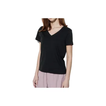 UNIQLO T-Shirts Women's Black