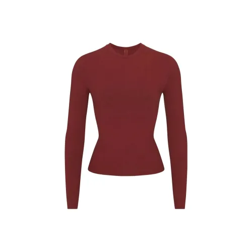 Skims T Shirts Women's Sangria Sparkling Wine