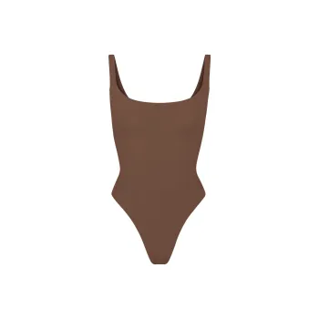 SKIMS FITS EVERYBODY SQUARE NECK BODYSUIT Bodysuits Women's JASPER/Jasper