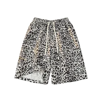 Être Par Lee Casual Shorts Unisex