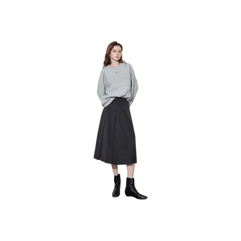 Initial Language x CHAHUASHI LIANMINGKUAN Sweatshirt Artistic Top Women's-6
