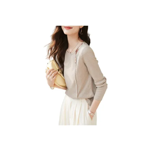Mo Han Yi Mei Regular T Shirt Women's Oat