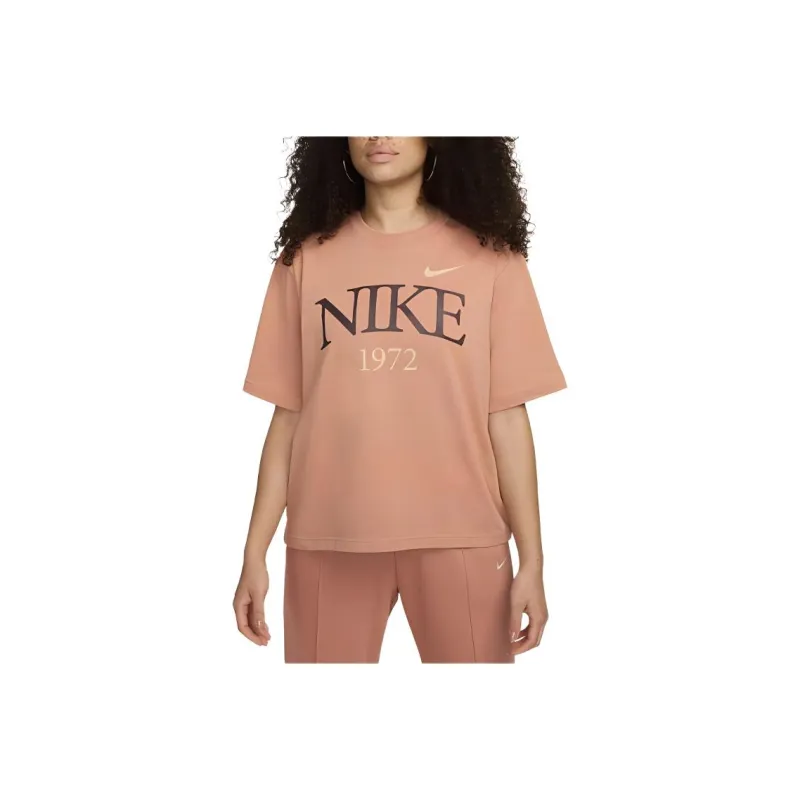 Nike T-Shirt Women's Tila Blush-0