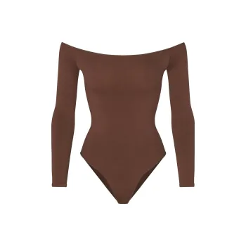 SKIMS ESSENTIAL OFF THE SHOULDER BODYSUIT Bodysuits Women's COCOA/Cocoa