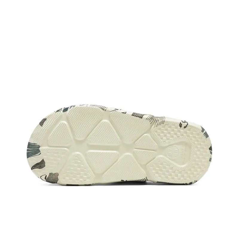 Budding Bear Clogs Men-14