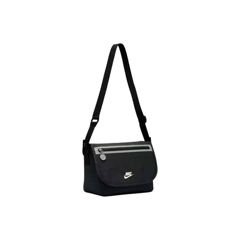 Nike Futura Messenger Lunch Tote 7.5L-2