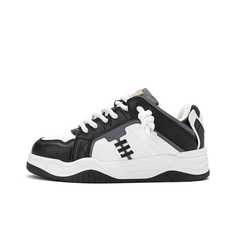 Crayon Shinchan Low Top Skateboard Shoes Unisex-1