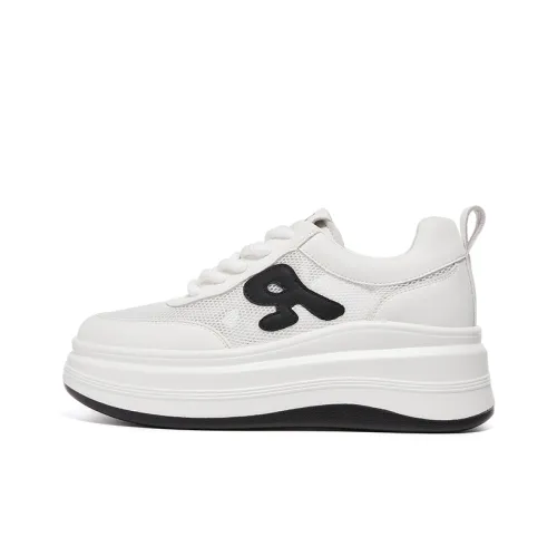 ST&SAT Waterproof Low Top Skateboard Shoes Women
s