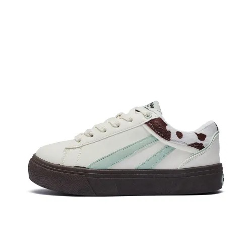 FCS Anti Slip Wear Resistant Low Top Skateboard Shoes Women's Beige