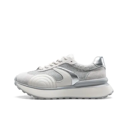 KANGNAI Low Top Casual Shoes Women's