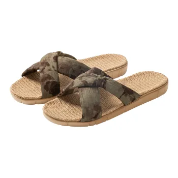 Far port Slippers / Home Slippers