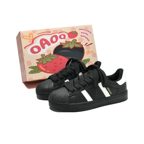 OAOQ Wear resistant, Lightweight, Breathable, And Non slip. Low Top Skateboard Shoes Unisex