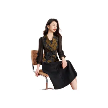 Mylan Skirt Set Cinched Waist Women's Black With Yellow Floral