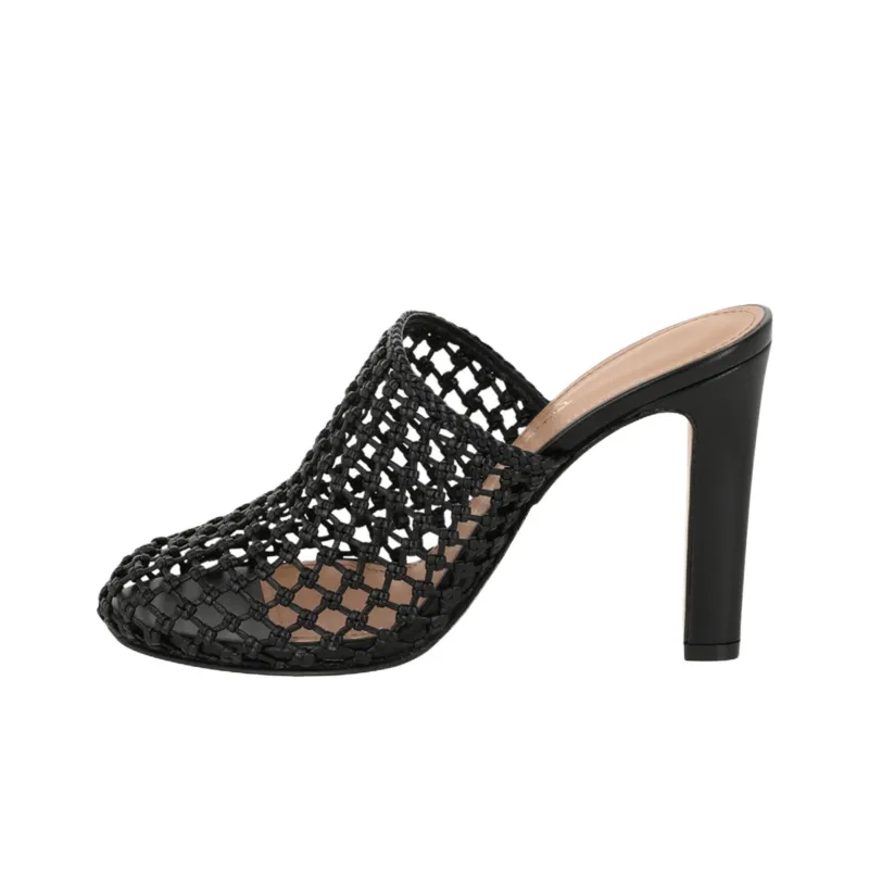 FERRAGAMO Closed Toe Slippers Women's Black-0