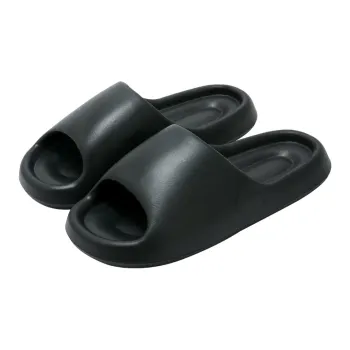Yi Mo Slippers / Home Slippers