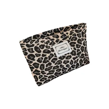 Love Of Wormwood Houndstooth Skincare Kit With Clutch Makeup Bags Dove Fashion