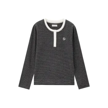 UNIQLO T-Shirts Women's