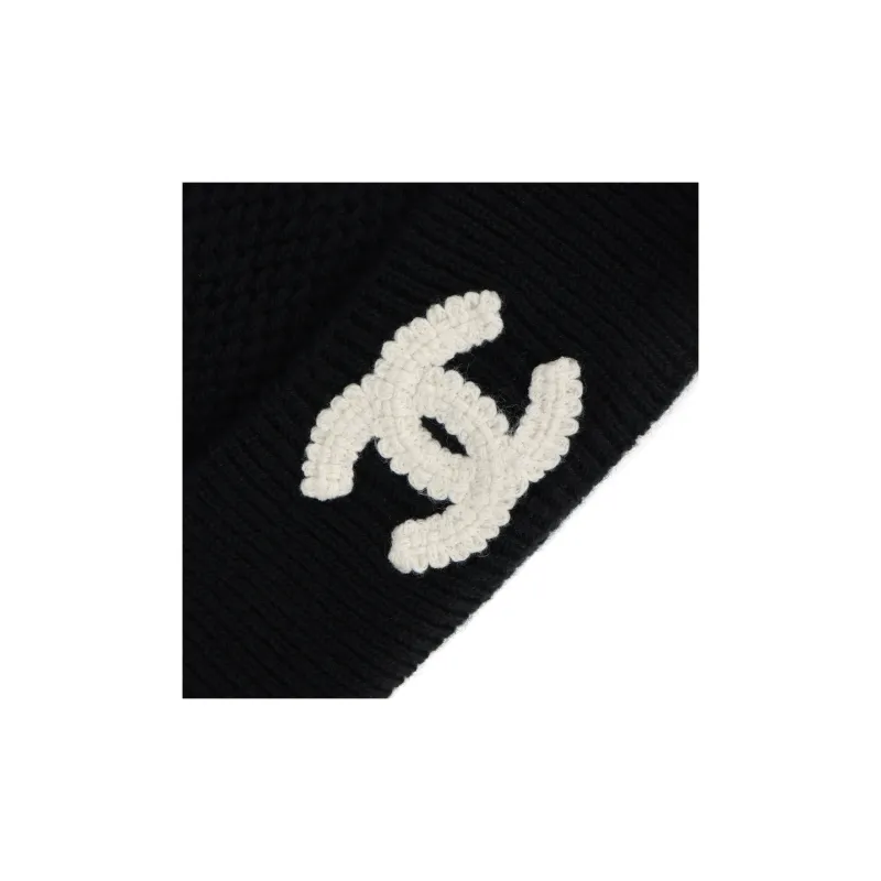 CHANEL Knitted Fabric Cashmere Beanies Women's Black/Dark Blue-3