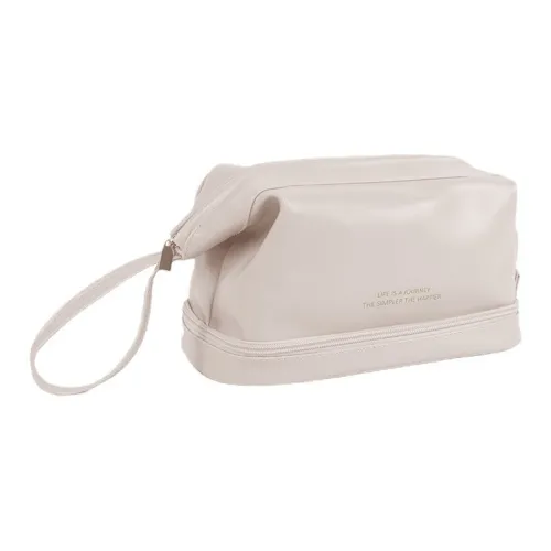 Lumi Shoulder Clutch Bag