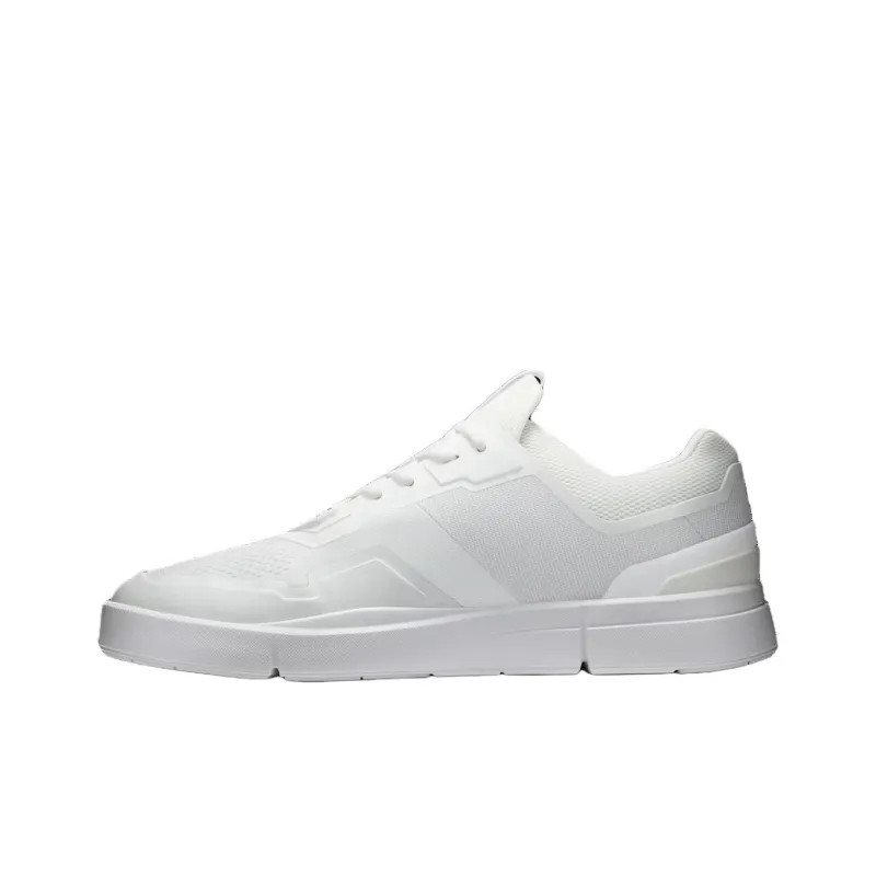 On Roger Spin White Black-1