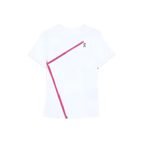 On Court T-Shirts Women's White