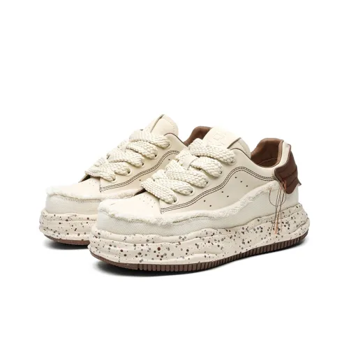 Voguhomme Low Top Skateboard Shoes Unisex