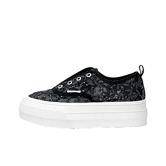 DAPHNE Anti Slip Wear Resistant Low Top Skateboard Shoes Women's-0