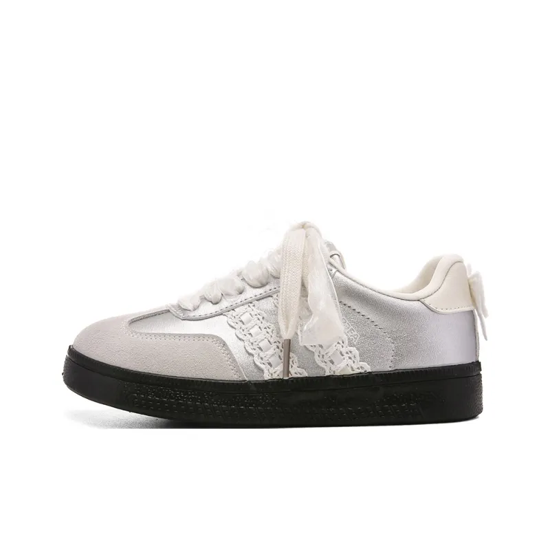 Lovely You Wear resistant And Lightweight Low Top Skateboard Shoes Women's-10