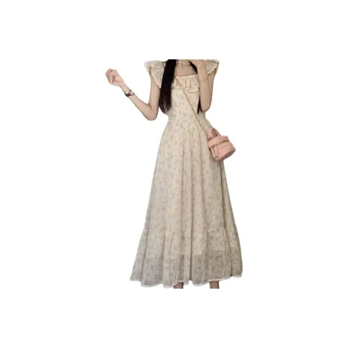 Princess Berdele Short Sleeved Dress Women's Apricot