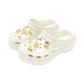 Red bean Slippers / Home Slippers