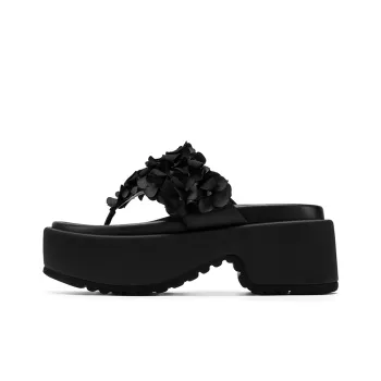 GG CC Abrasion Resistant Slip Resistant Platform Flip Flops Women's Black