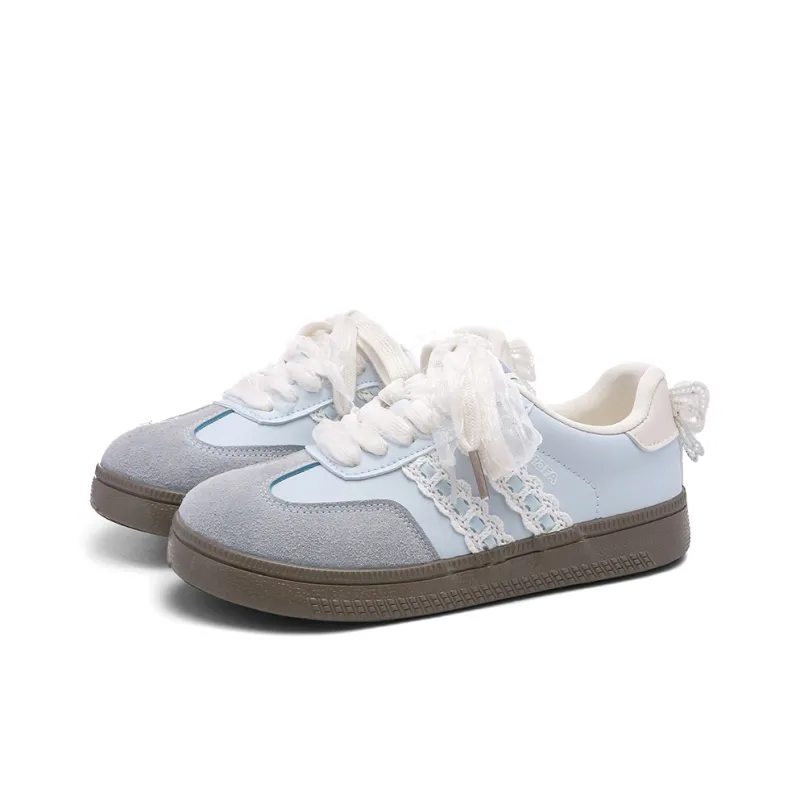 Lovely You Wear resistant And Lightweight Low Top Skateboard Shoes Women's-1