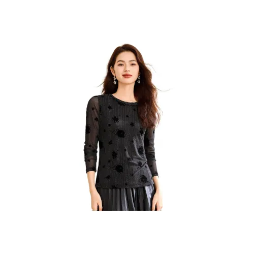 CARBAMMI T Shirt Women's Black Four Leaf Clover