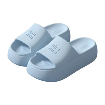 Mrs. Hui Slippers / Home Slippers