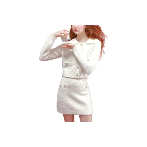 3COLOUR Knitwear Women's Beige Yellow