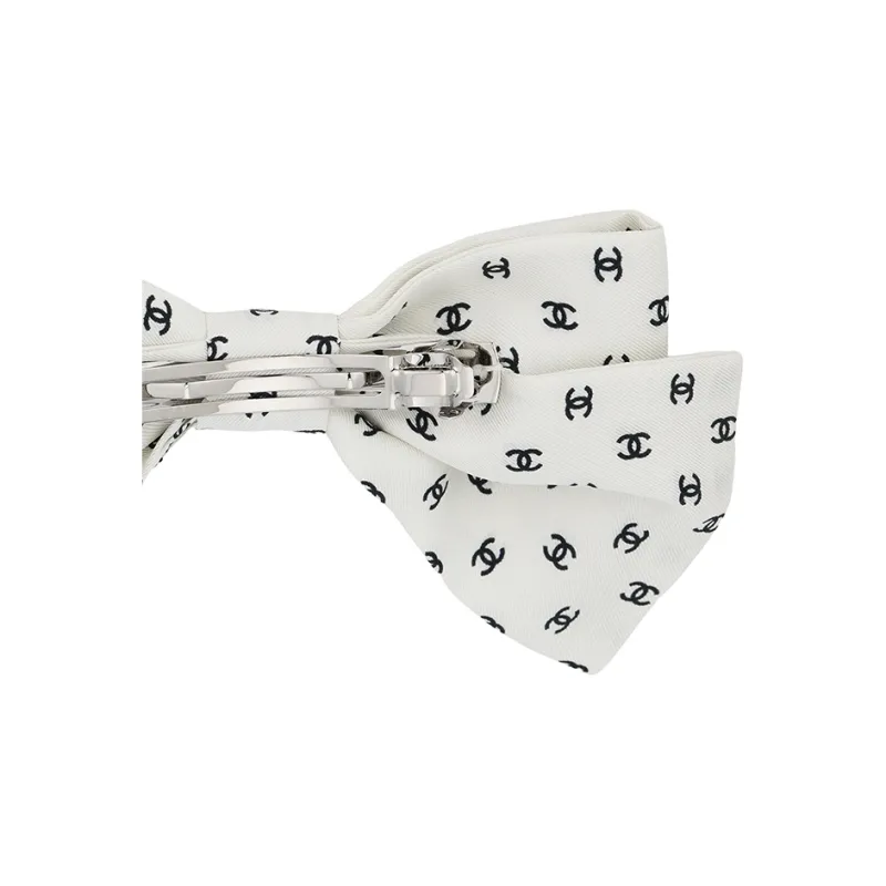 CHANEL   Hair Clips Unisex White-2