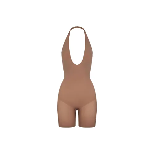 SKIMS SEAMLESS SCULPT DEEP PLUNGE SHORT BODYSUIT Bodysuits Women's SIENNA/Ochre