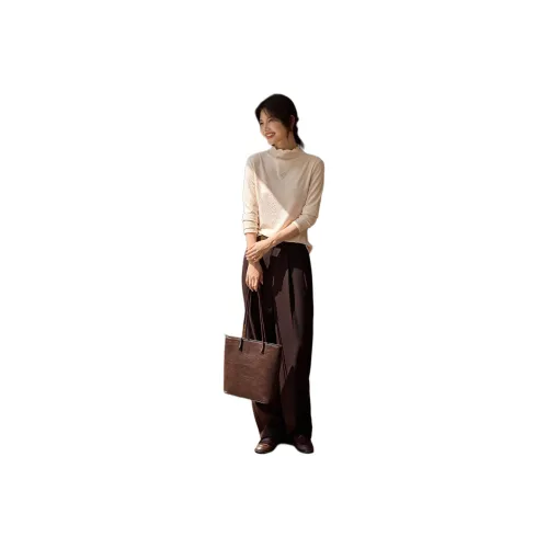 XWI Knitwear Women's Beige