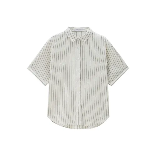 UNIQLO Shirts Women's
