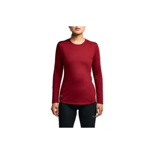 Saucony T-Shirts Women's Red