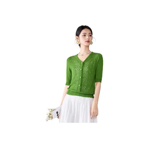 Love Elaine T Shirt Women's Avocado Green