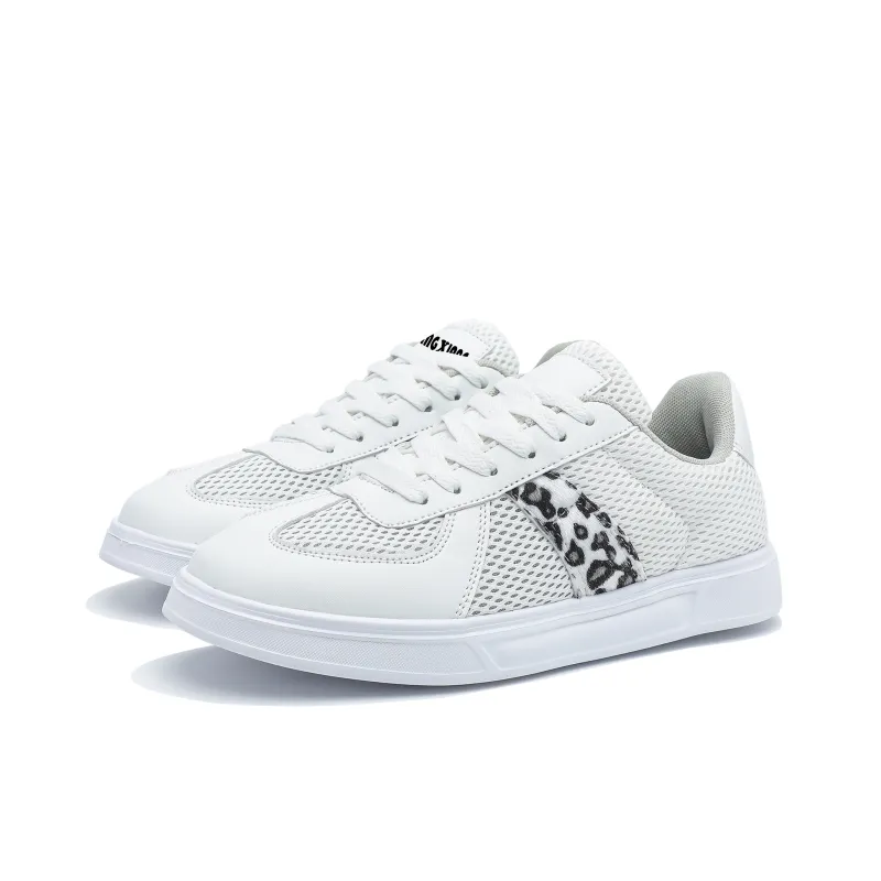 Singing Cushioning Abrasion Resistant Lightweight Low Top Skateboard Shoes Unisex White-2