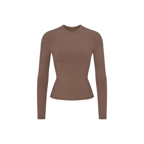 SKIMS Regular T-Shirt Women's TRUFFLE/Truffle Color