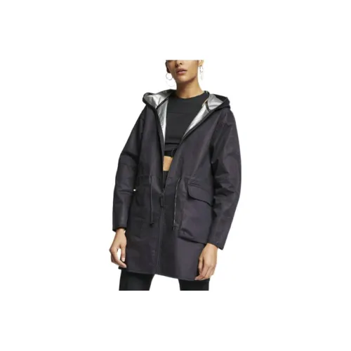 Nike Jackets Women's Black
