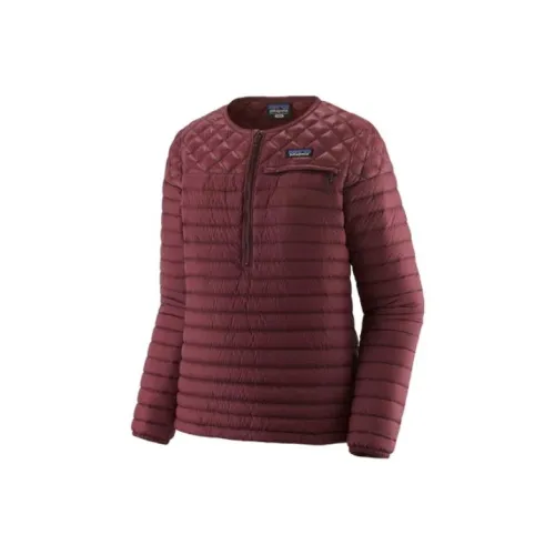 Patagonia AlpLight Down Pullover storages Coats Women's